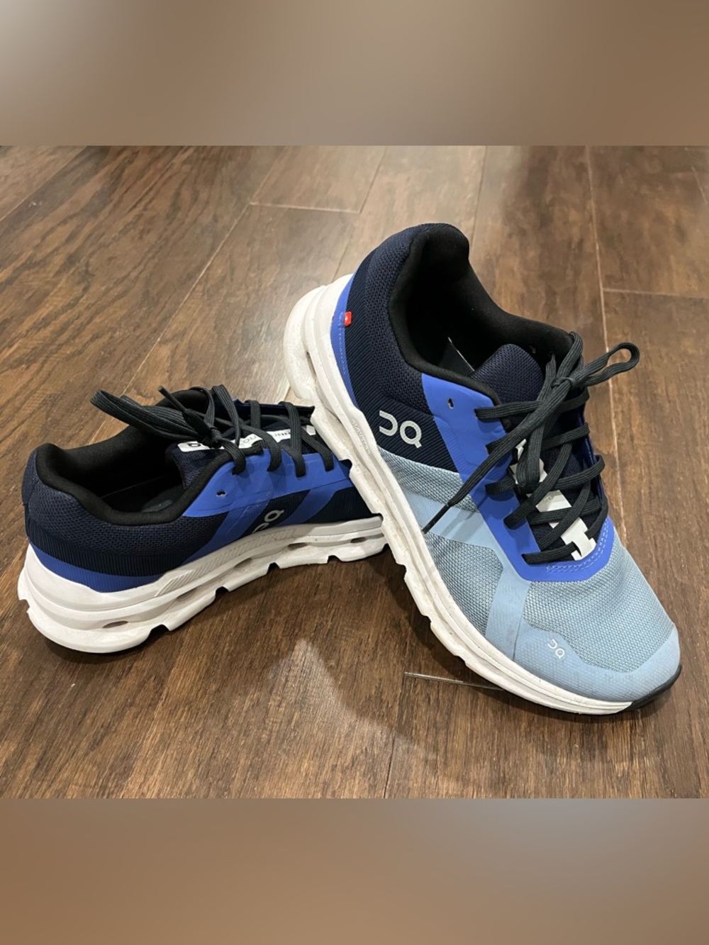On Cloud Cloudrunner Chambray Midnight women’s size 9.5